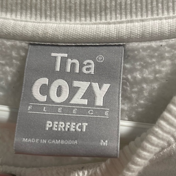 Cozy Fleece Perfect Raglan Sweatshirt - Picture 3 of 4